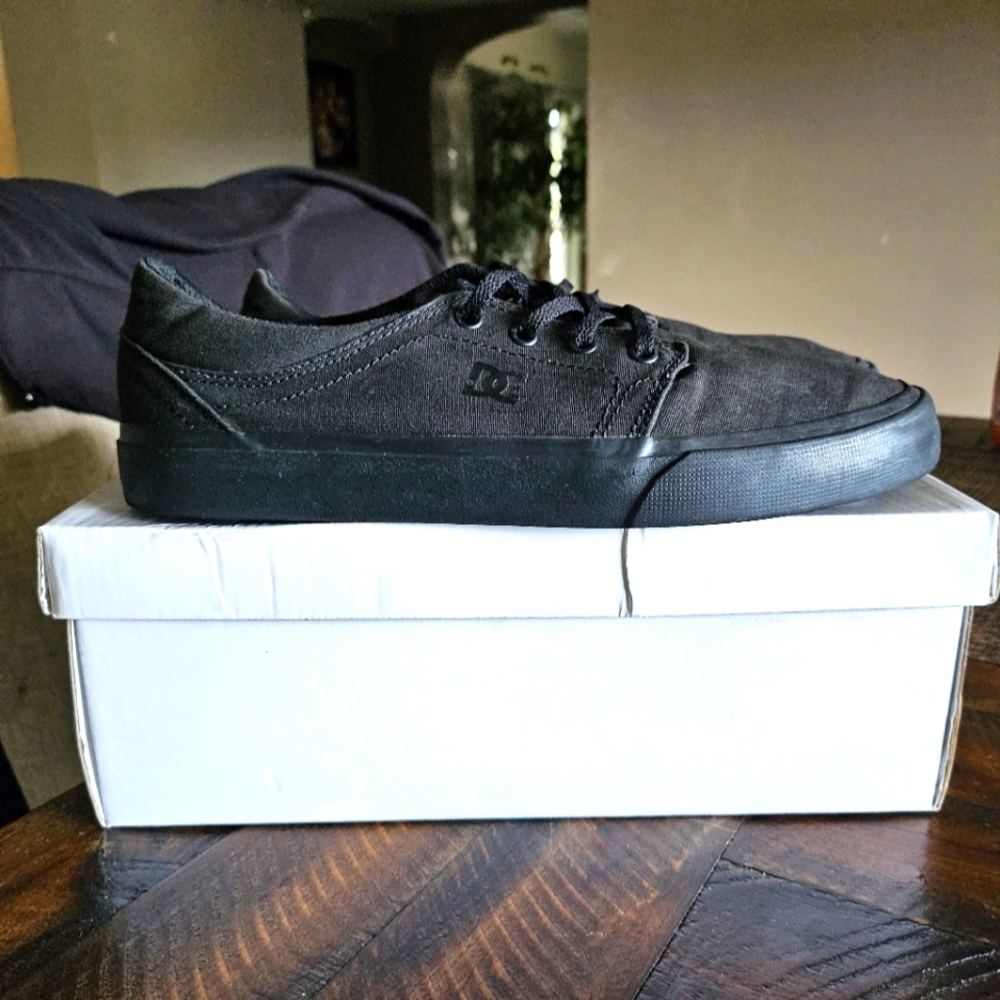 MENS DC SHOES
